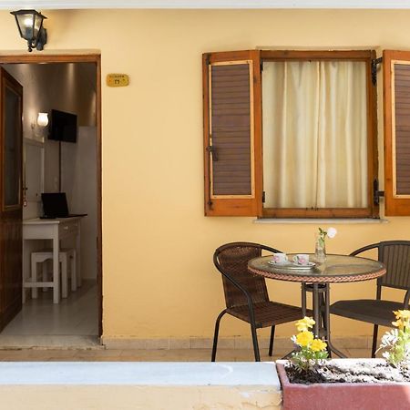 דאסיה Wilde Rose Hotel מראה חיצוני תמונה